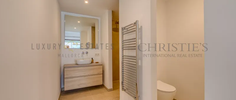 New build villa in Calvia with pool and far-reaching views near the village center — photo 9