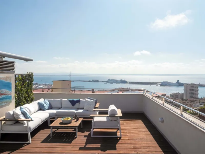 Luxury Penthouse with Panoramic Sea Views and Private Roof Terrace in La Bonanova, Palma — photo 1