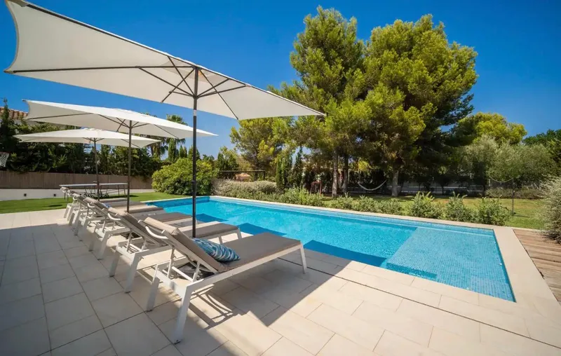 Modern villa with pool and garden in a sought-after location in Nova Santa Ponsa — photo 5