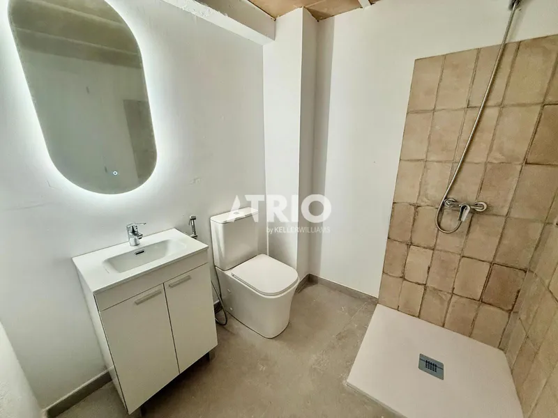Corner commercial premises in Porta Sant Antoni — photo 5