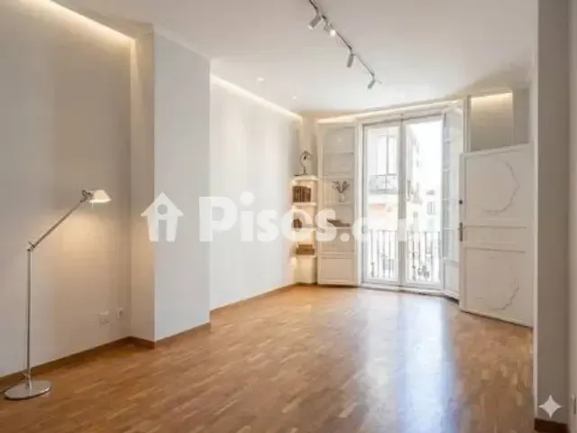 Apartment in La Seu — photo 1