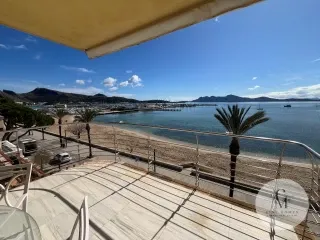 Exclusive Luxury Duplex on the First Line of the Sea in Puerto Pollença: Comfort, Design and Incredible Views — photo 2