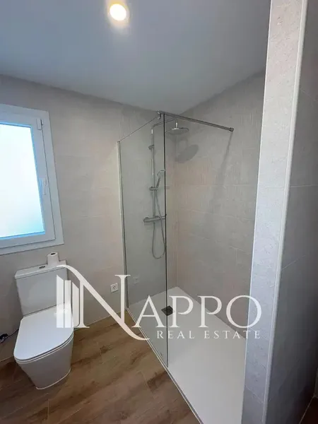 Nappo Real Estate is pleased to present this elegant recently renovated penthouse, located on the second floor of a well-maintained complex — photo 7