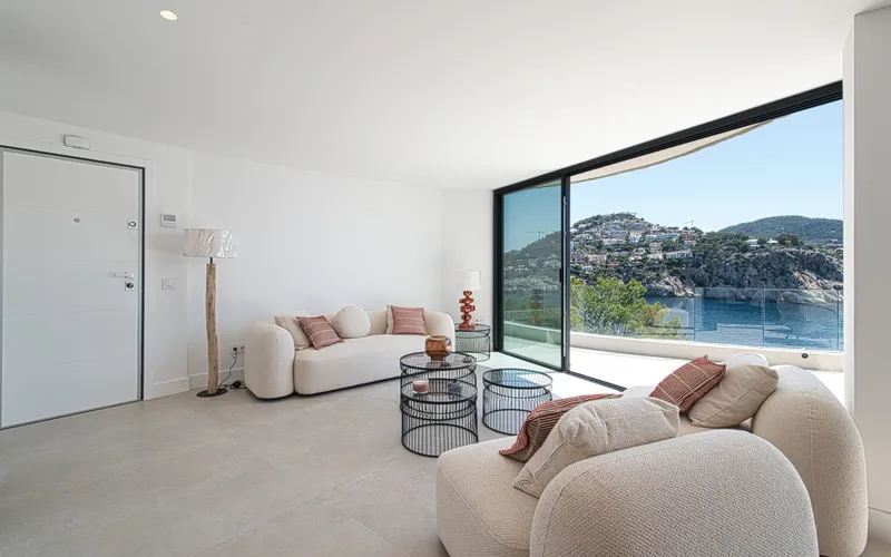 Luxury apartment in 1st sea line in Port Andratx - La Mola — photo 3