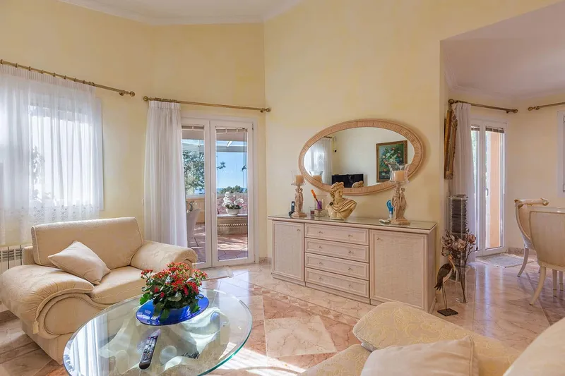 Mediterranean villa for sale in Costa de la Calma, close to beach & sea — photo 8