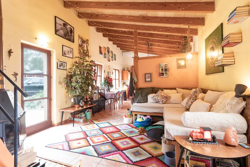 Charming Renovated Country Estate with Holiday Licence and a Separate Guest House in Costitx — photo 1