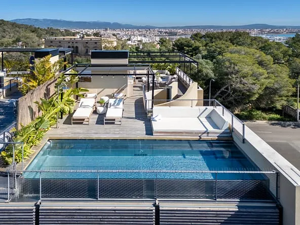 Exclusive penthouse with rooftop in La Bonanova, Palma — photo 1