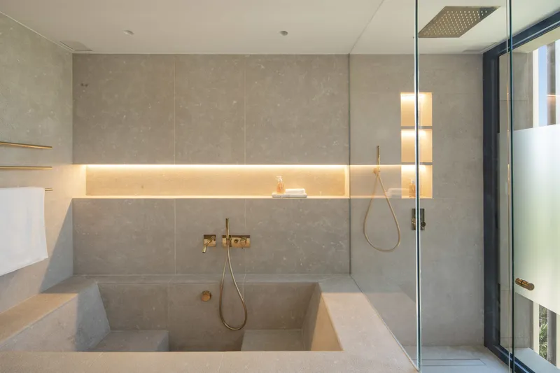Luxurious new-build villa with sea views in Portals - Marcel Remus Real Estate — photo 9