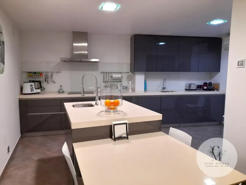 Cozy renovated house with luxury finishes for sale in Pollença — photo 1