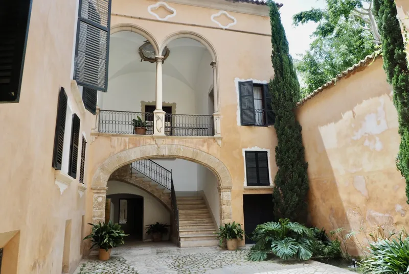 Noble floor in the heart of Palma — photo 3