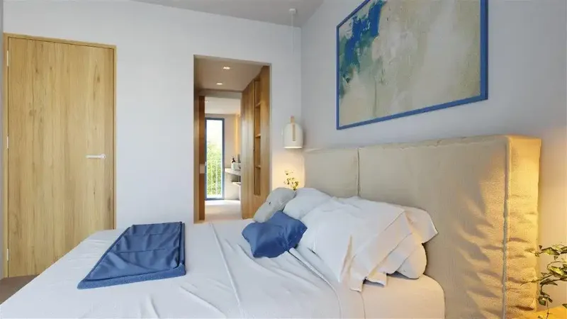 High-quality townhouse forming part of a development of 10 homes with community garden and pool — photo 8