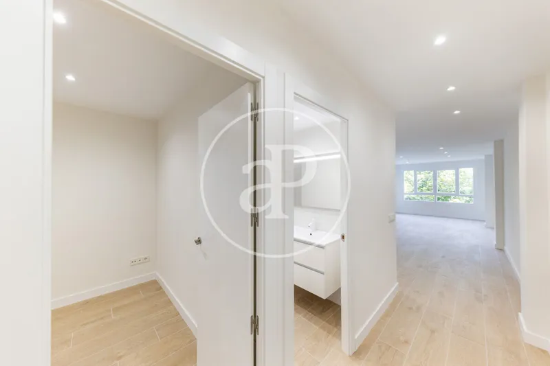 Renovated Apartment for Sale Just Steps from Avenidas — photo 7