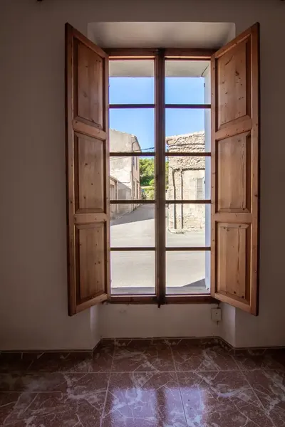 Large village house with patio in Son Servera — photo 6
