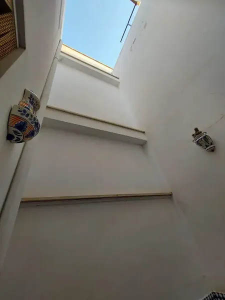 Building for sale on Baix des Cos street, with two floors and attic and terraces, the second floor is an open-plan space, the first floor is — photo 9