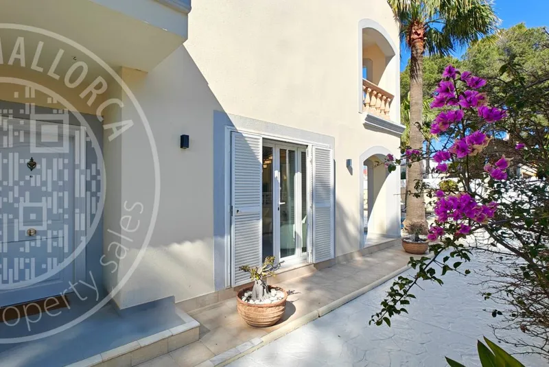 260309 – Mediterranean Family Villa — photo 3