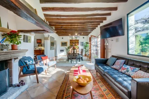 Pollensa, magnificent country house with 2 guest houses, swimming pool and tennis court amidst absolute rural idyll — photo 6