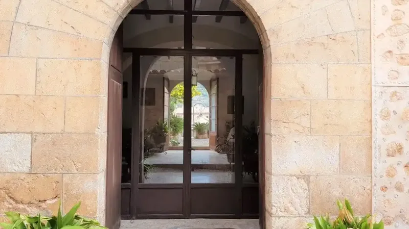 villa in Fornalutx — photo 1