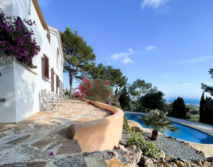Villa with sea views and the entire bay of Son Servera — photo 7