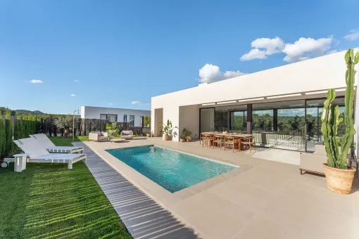Cales de Mallorca, exclusive newly-built villa project in a fantastic location in Cala Domingo, Cales de Mallorca — photo 2