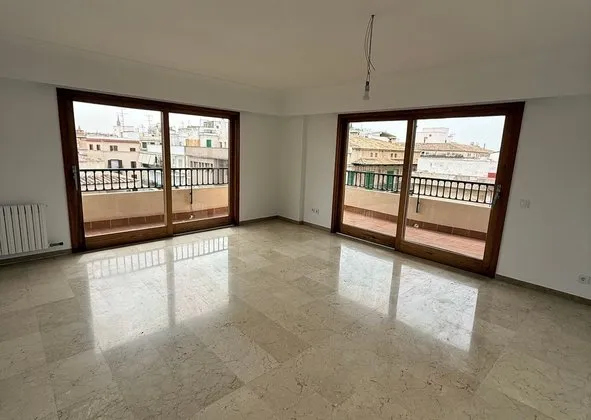 Penthouse in Joan De Cremona, Sant Jaume, Palma de Mallorca — photo 1