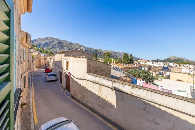 Town house to refurbish for sale in Pollensa, Mallorca — photo 6