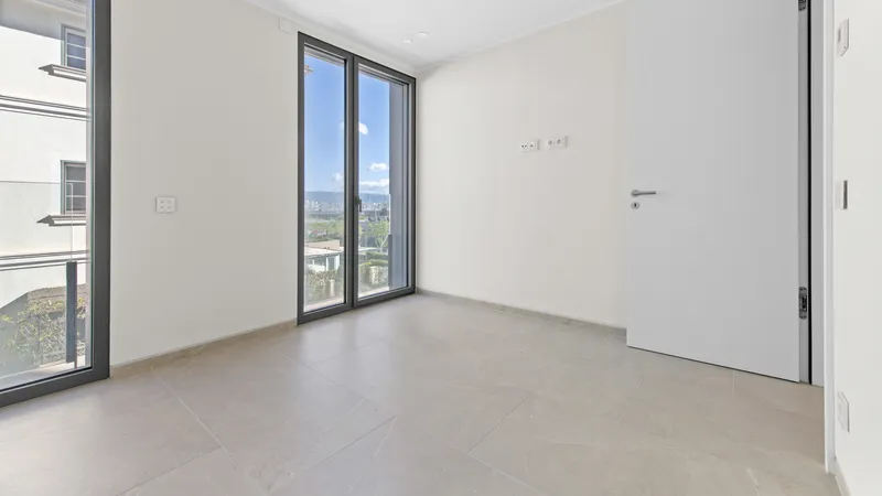 Fantastic new build apartment in Palma with sea and harbor views — photo 8