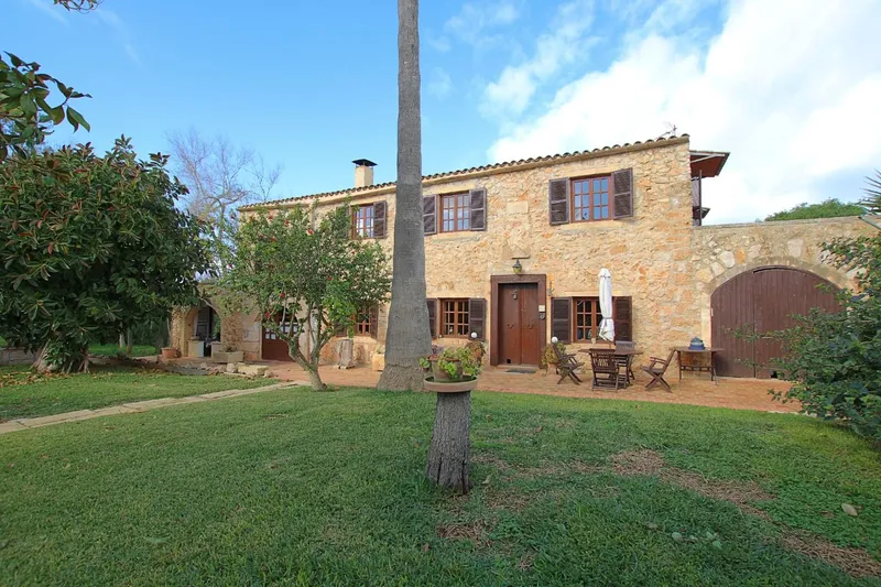 Luxury villa for sale in Sant Llorenc des Cardassar — photo 2
