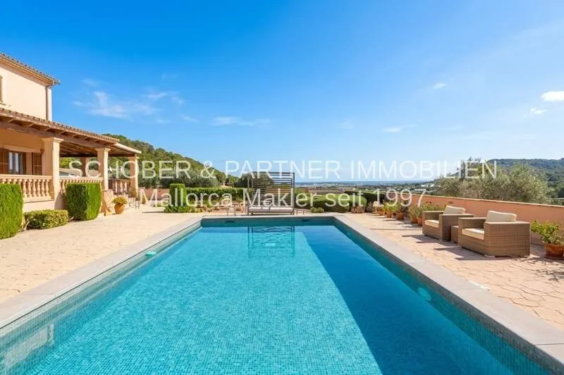137m² Villa with 3 bedrooms, 2 bathrooms, pool and sea views for sale — photo 1