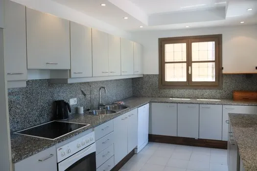 Terraced house with sea views — photo 5
