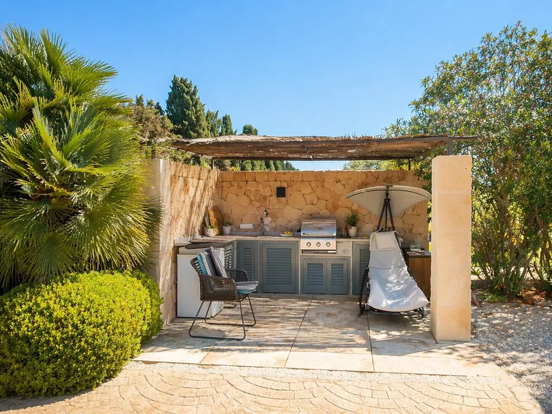 Charming natural stone finca in a quiet area, with beautiful garden and pool, Llucmajor — photo 8