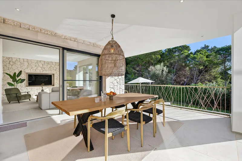 Designer villa with pool near the harbour in Cala Figuera — photo 10
