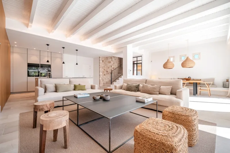 Elegant Townhouse for Sale in Ses Salines with Pool & Sea Views — photo 2