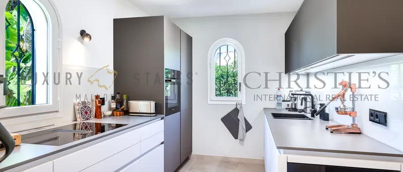 Renovated bungalow in Santa Ponsa with a private garden in southwestern Mallorca — photo 4