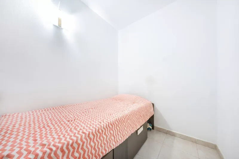 Apartment with parking and storage room in Manacor — photo 12