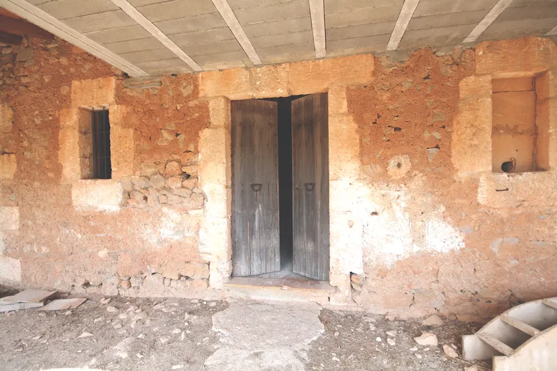 Finca to Renovate near Sant Llorenç — photo 10
