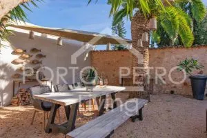 Ref. PRO233 – Village house with a beautifully landscaped garden, large pool and garage near Santanyí — photo 3