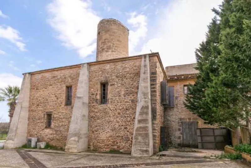 Historic mill from the 14th century — photo 10
