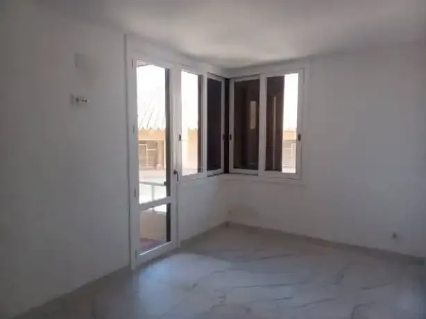 Spectacular brand new 140 m² apartment next to the Town Hall! 5 bedrooms and possibility to divide into 2 independent homes — photo 7