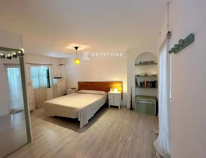 Beautiful penthouse for rent in Génova, one of the most sought-after and special areas of Palma de Mallorca, combining tranquillity, charm and — photo 8