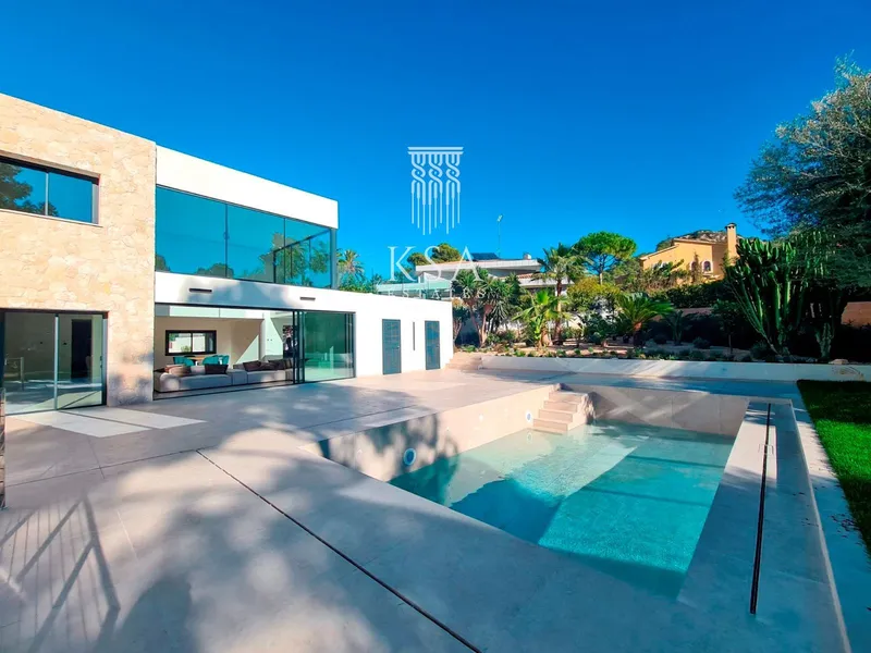 House — photo 2