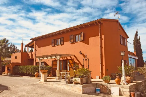 Muro, Majorcan country house in Muro with a lot of living space and panoramic views — photo 2
