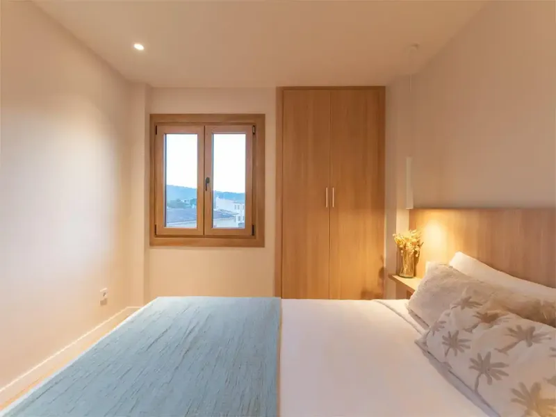 AGENCIAS ABSTENERSE – Piso reformado con vistas al mar en Cala Bona — photo 7