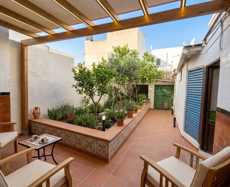 Discover this spacious townhouse of 258 m², distributed over three levels and located in a quiet residential area just minutes from — photo 5