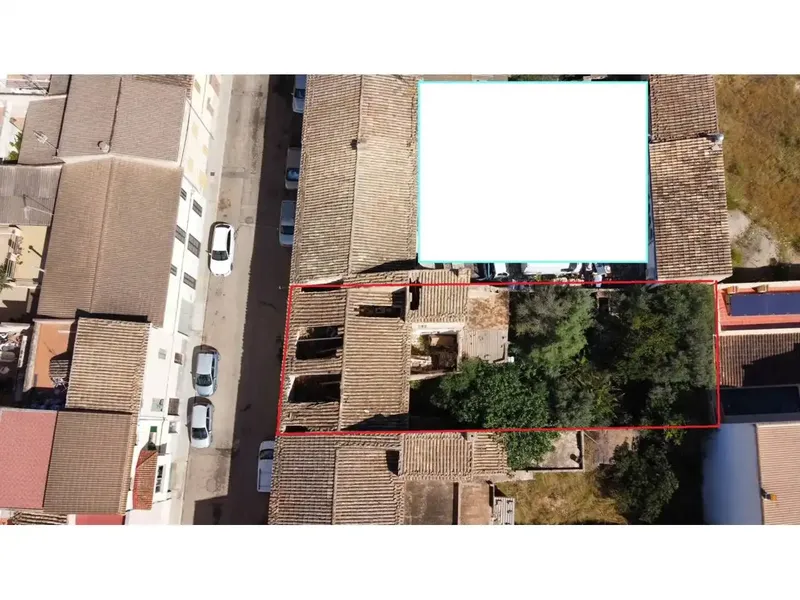 House with garden and patio to renovate — photo 6