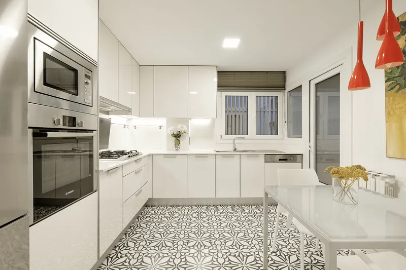 Stylish apartment in the old town of Palma — photo 10