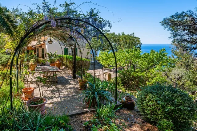 Exceptional property with incredible sea views for sale in Deià, West Mallorca — photo 3