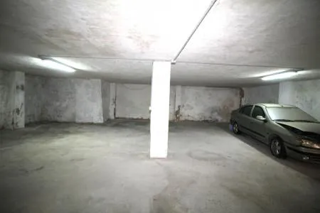 Garage - Llucmajor (S'Arenal), Built Surface 236m², 200m Distance to the Sea — photo 1