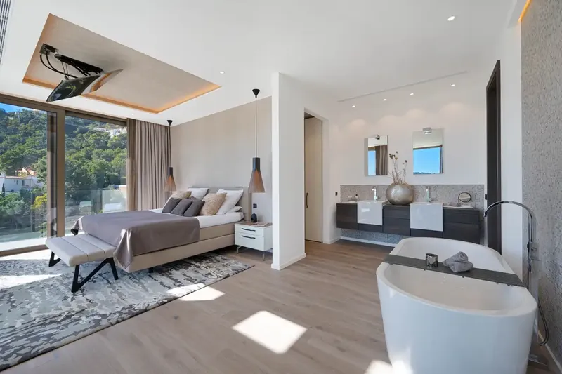In a privileged location in Puerto Andratx, with views of nature and the sea, this dream new-build villa presents — photo 10