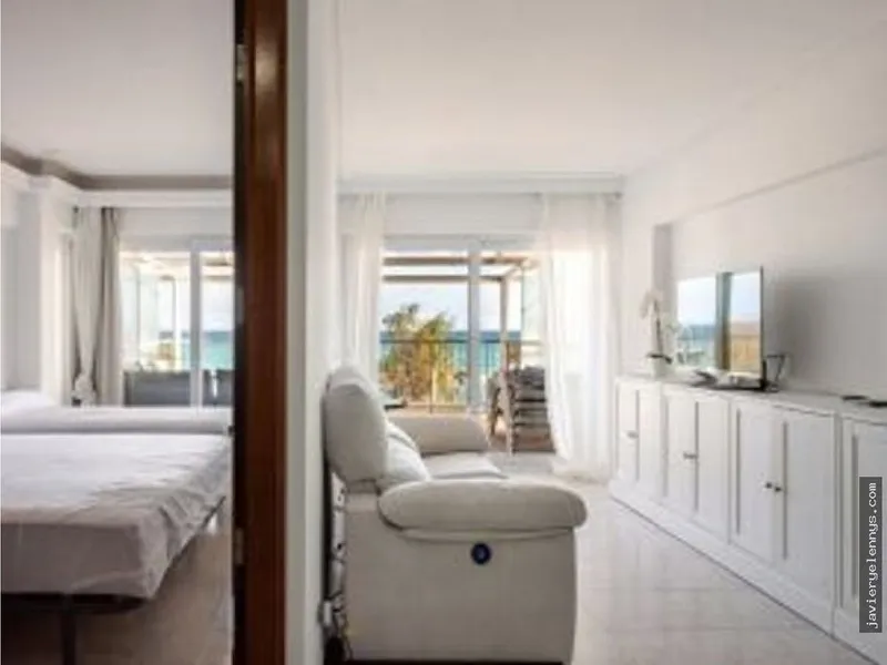 Apartment rental on the seafront promenade — photo 7
