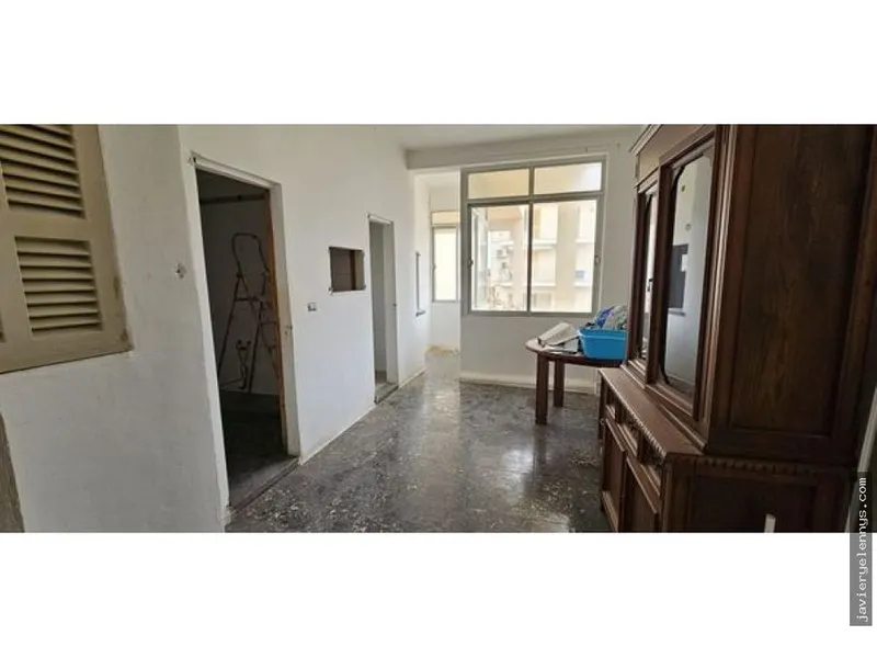 Apartment for sale on Calle d'Isabel Montaner — photo 11
